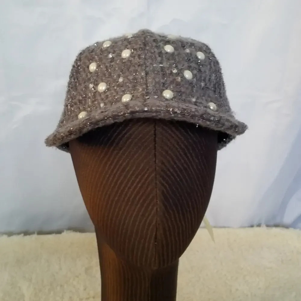 Gray sparkly‎ tweed hat with pearl embellishment